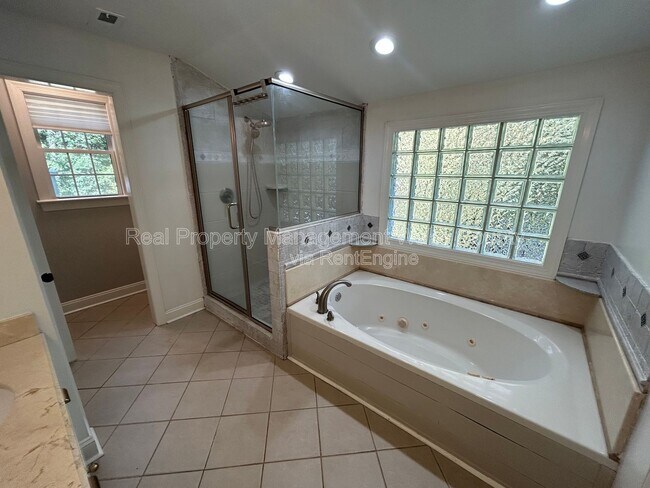 Building Photo - 3421 Kistler Ct