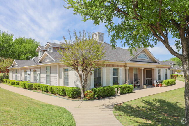 Building Photo - Glade Corners - Independent Living