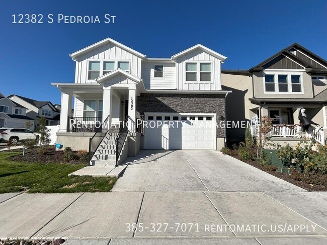 Building Photo - 12382 Pedroia St