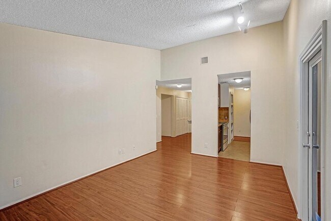 Building Photo - 2301 N Congress Ave