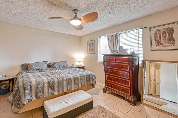 Building Photo - 21631 Park Villa Dr