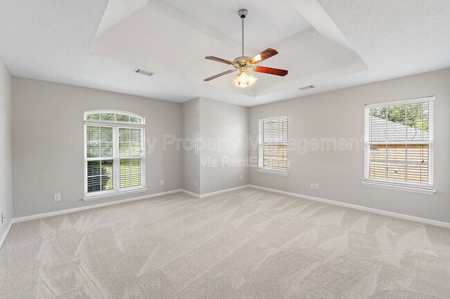 Building Photo - 845 Prairie Ln