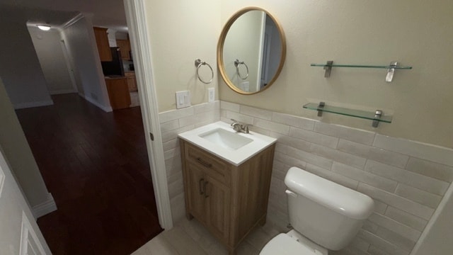 Building Photo - READY NOW! 3 BED, 2 BATH, 2 CAR GARAGE HOUSE!