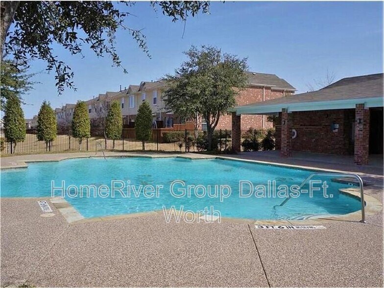 Building Photo - 4666 Penelope Ln