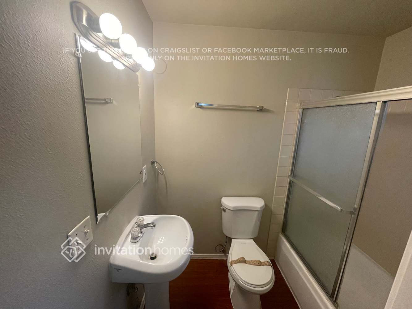 Building Photo - 1801 S 262nd Pl