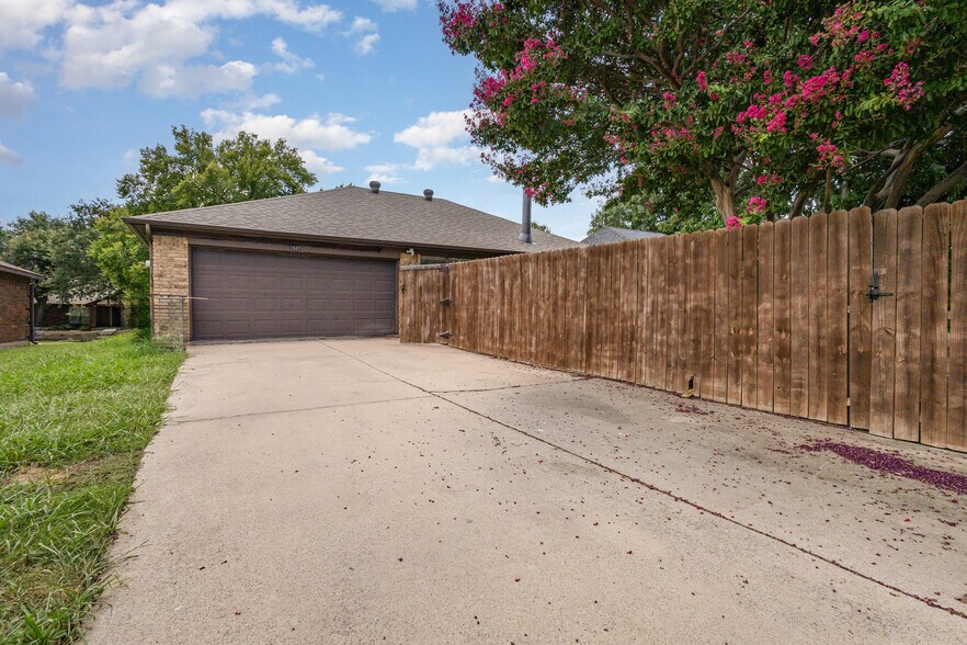 Building Photo - 1537 Winter Park Ln