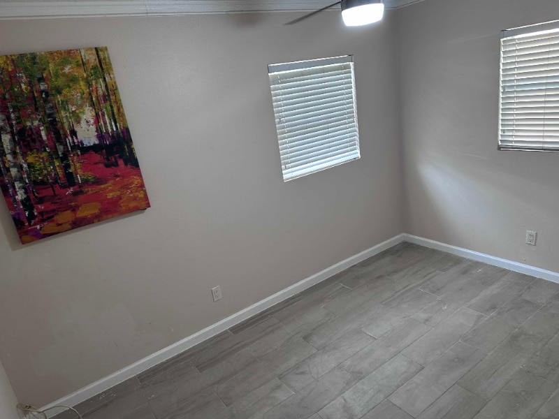 Building Photo - 4208 W La Salle St