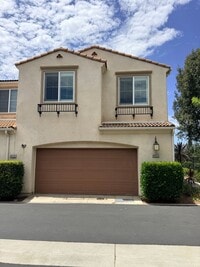 Building Photo - 3 Bedroom Town home for rent in South Temecula