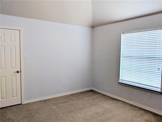 Building Photo - 213 Palomino Ct