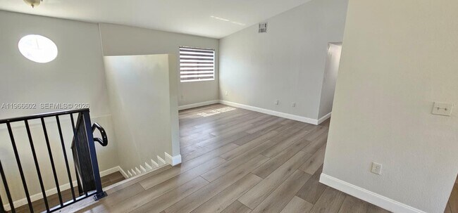 Building Photo - 17362 NW 74th Ave