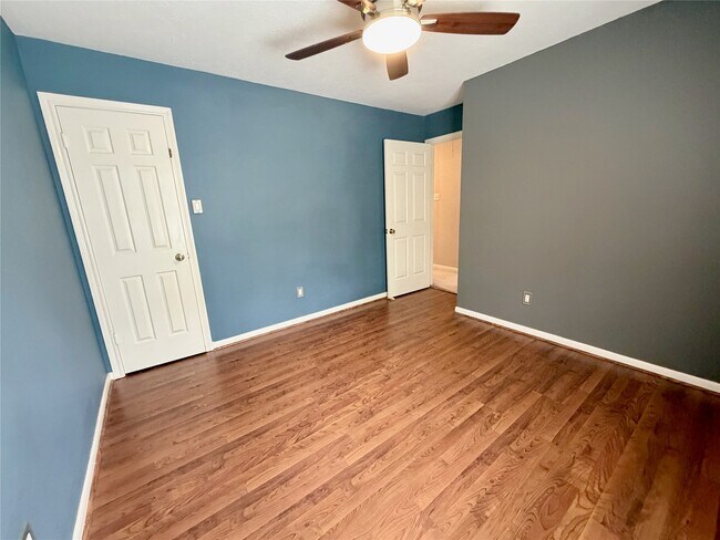 Building Photo - 3214 Explorer Cove