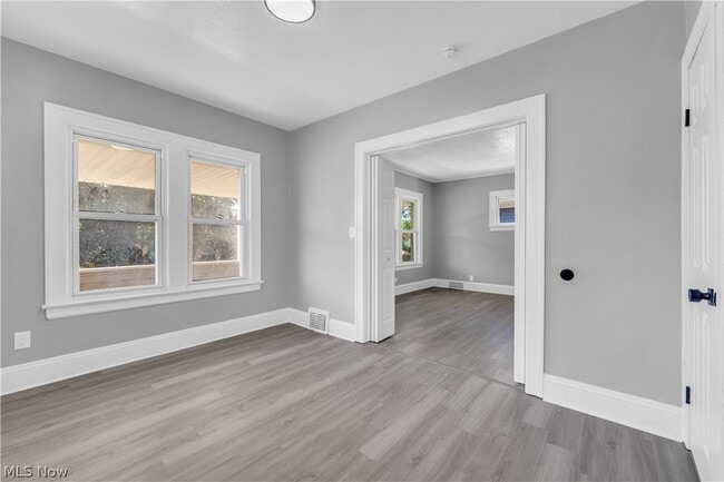 Building Photo - 4797 E 84th St