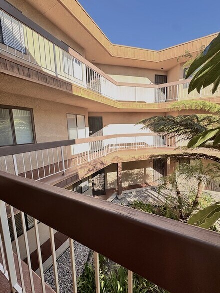 Building Photo - 7245 Navajo Rd