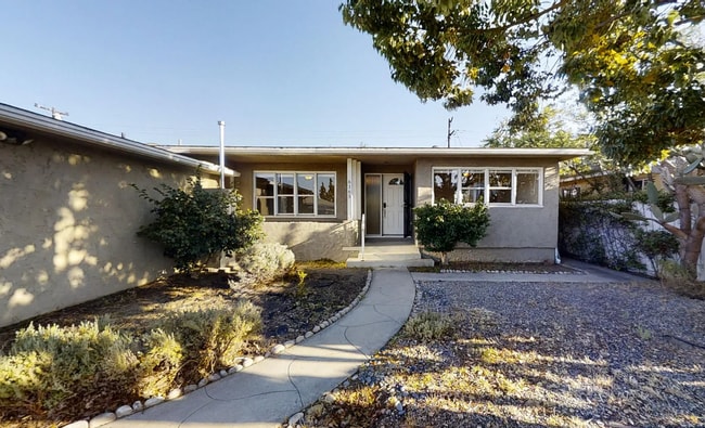 Primary Photo - 6165 Mary Ln Dr