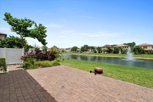 Building Photo - 6021 Night Heron Ct
