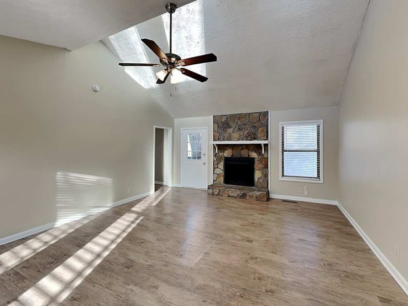 Building Photo - 2086 Arrowhead Trail