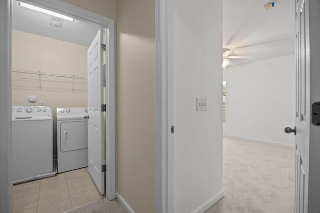 Building Photo - 7805 Jeffrey Alan Ct