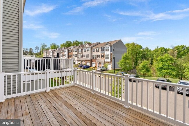 Building Photo - 15292 Westham Ct