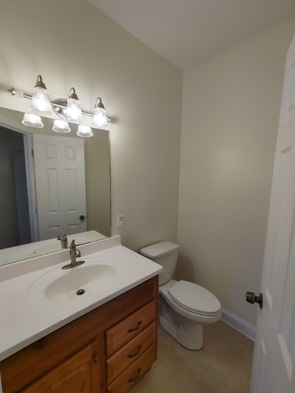 Building Photo - 118 Lakeview Dr