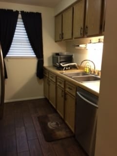 Building Photo - 3160 Laurel Ridge Cir