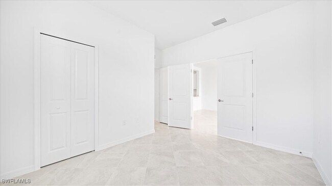 Building Photo - 14694 White Pearl Rd