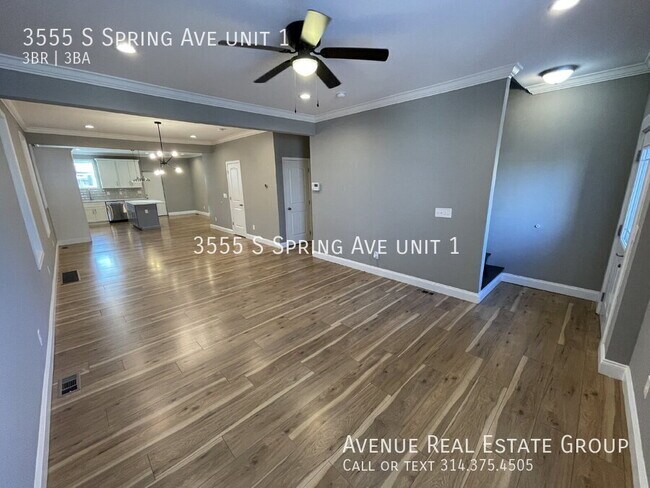 Building Photo - 3555 S Spring Ave
