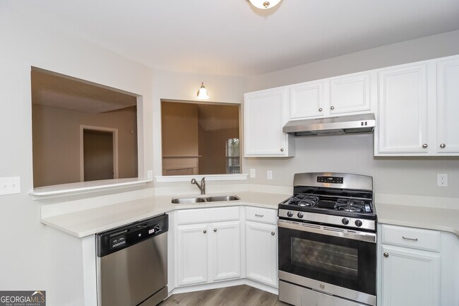 Building Photo - 171 Spring Ridge Dr