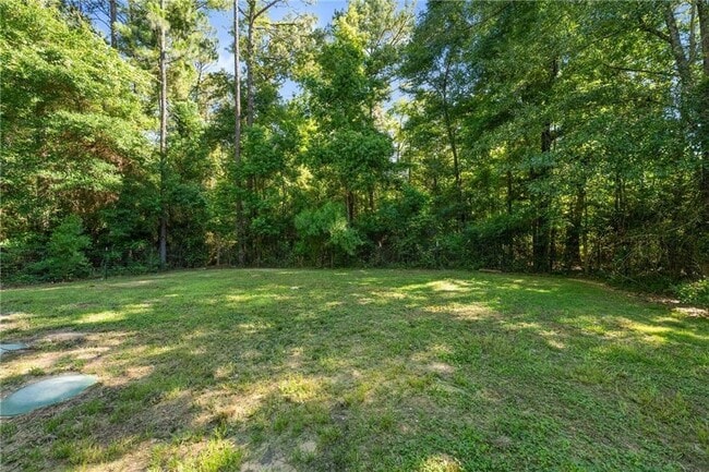 Building Photo - 6550 Oak Grove Rd