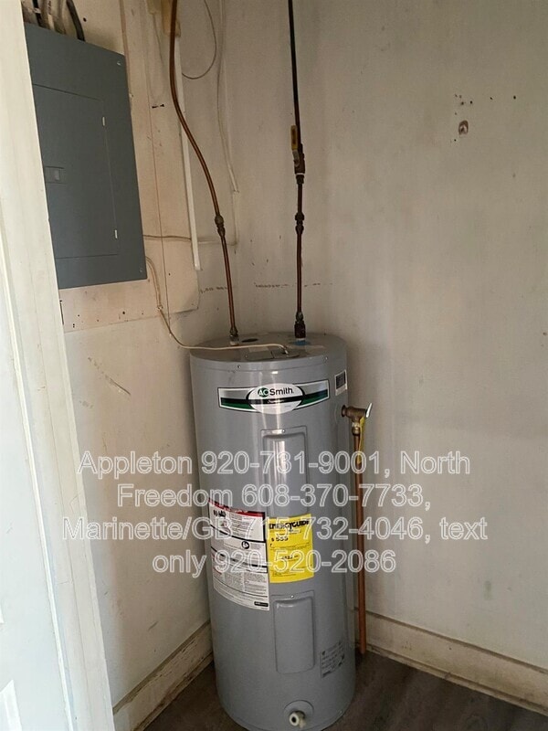 Building Photo - S7559 US-12