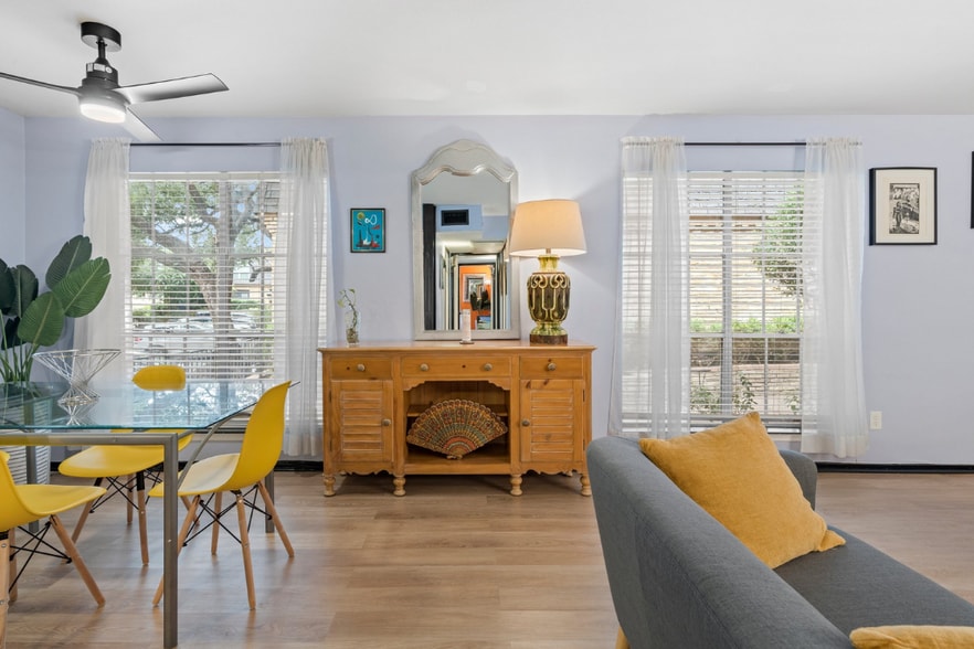 Building Photo - 5041 Cedar Springs Rd