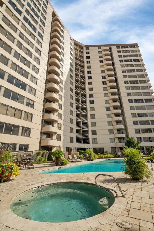 Building Photo - 3525 Sage Rd