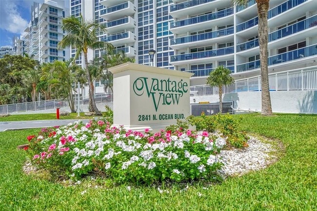 Building Photo - 2841 N Ocean Blvd