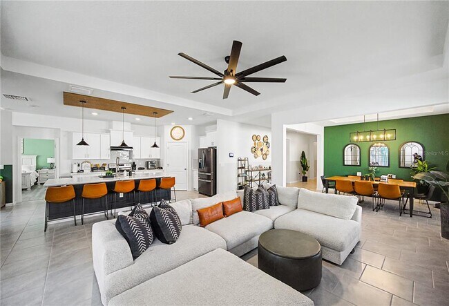 Building Photo - 1507 Southfork Dr