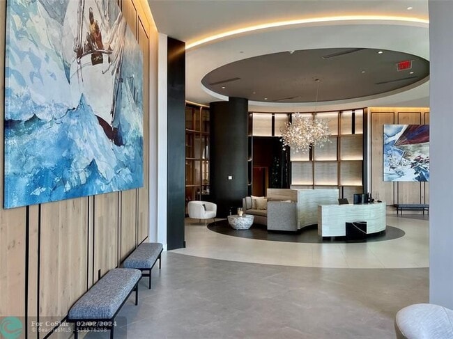 Building Photo - 1010 Seminole Dr