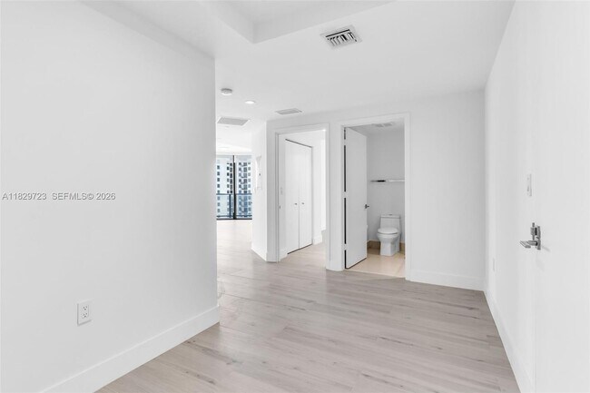 Building Photo - 45 SW 9th St