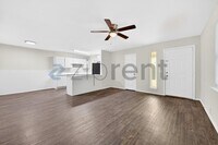 Building Photo - Unit 5022