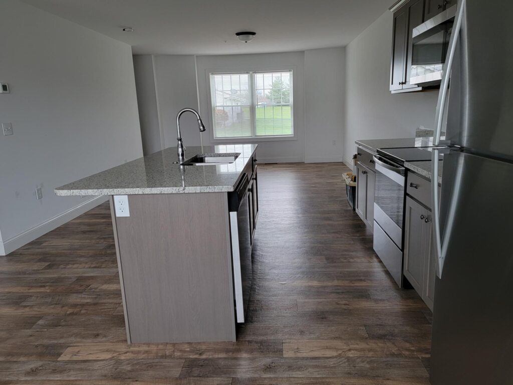 Building Photo - 438 Masonic Dr