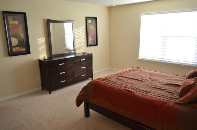 Building Photo - 4989 Northlawn Way