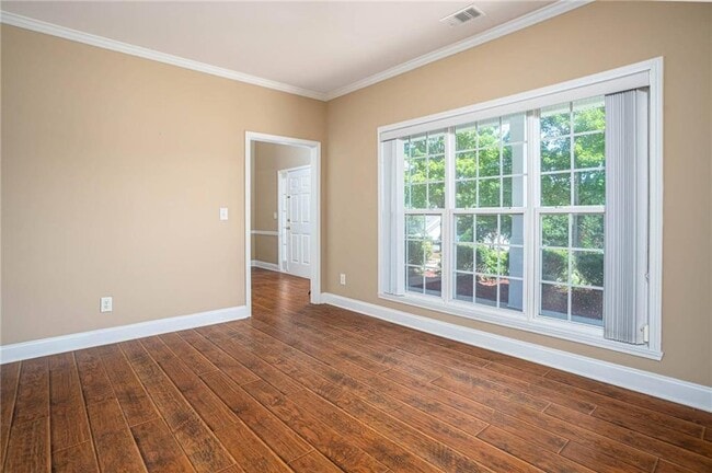 Building Photo - 1098 Fountain Lakes Ct