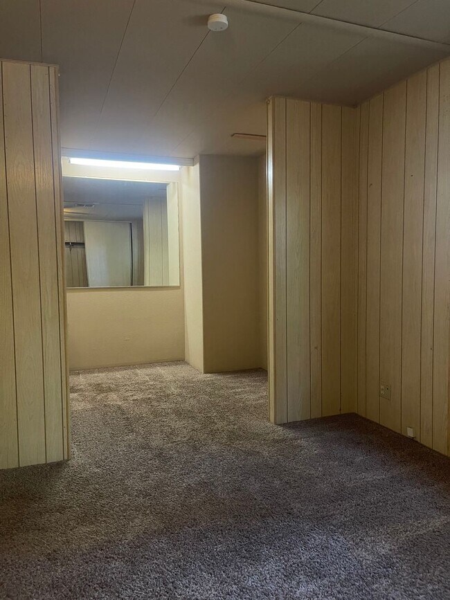 Building Photo - SHASTA FOREST VILLAGE / MANUFACTURED 2 BED 2 BATH HOME IN SHINGLETOWN