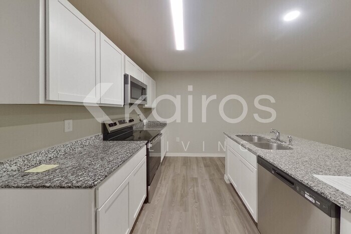 Building Photo - 9143 Aegean Cir