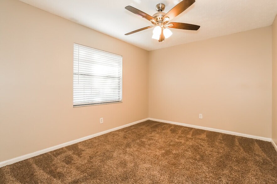 Building Photo - 4139 Spring Way Cir