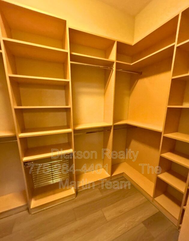 Building Photo - 7518 Ulysses Dr