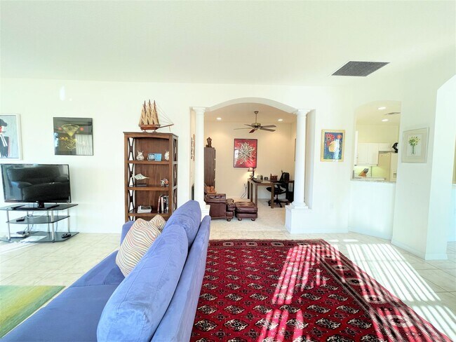 Building Photo - 1842 San Trovaso Way
