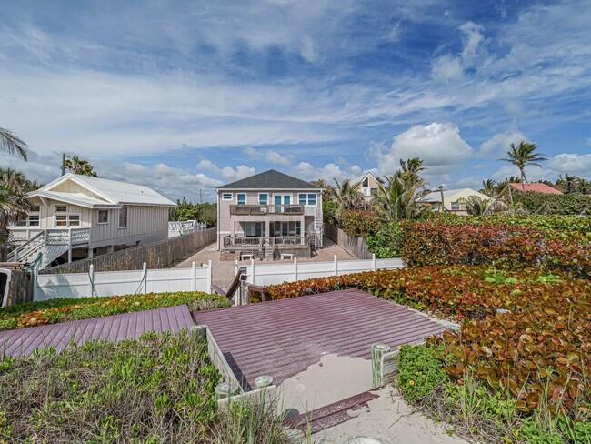 Building Photo - 12936 A1A Jimmy Buffett Mem Hwy