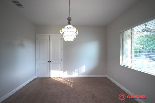 Building Photo - Breathtaking Home Off Calloway and Snow Rd!