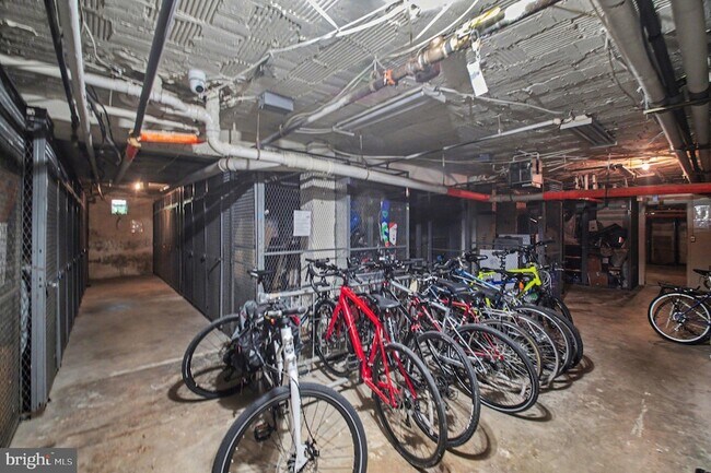 Building Photo - 2007 Key Blvd