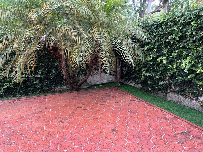 Building Photo - 13301 SW 88th Terrace