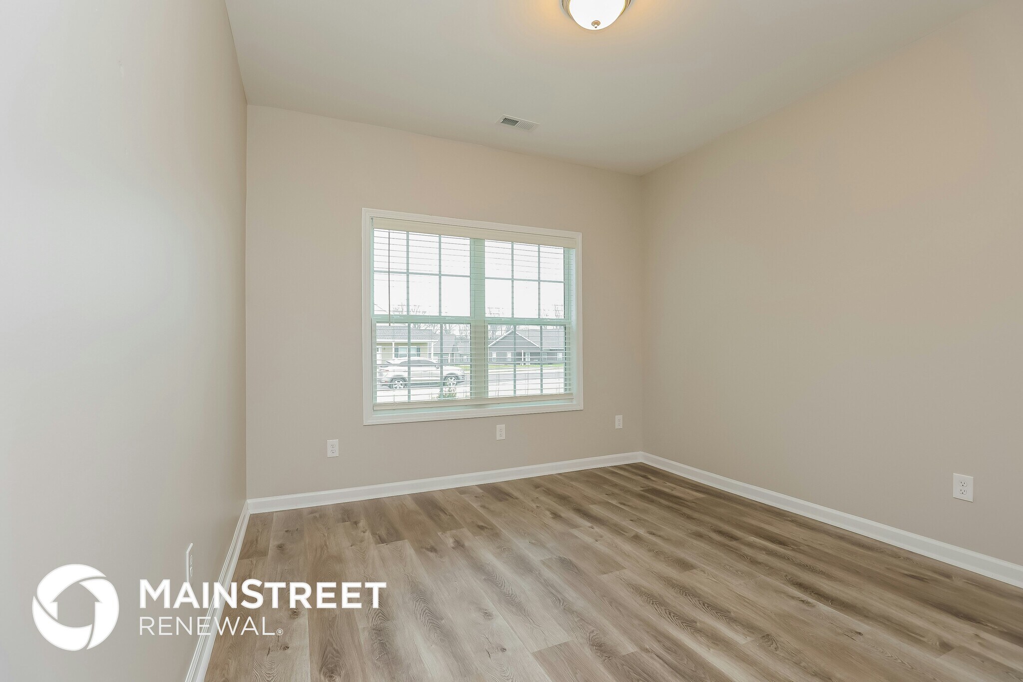 Building Photo - 726 Mitscher Dr
