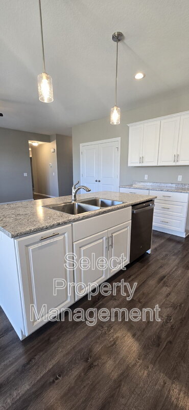 Building Photo - 13235 Watling Path